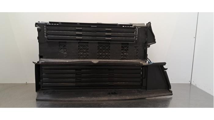 Guidage d'air Opel Astra