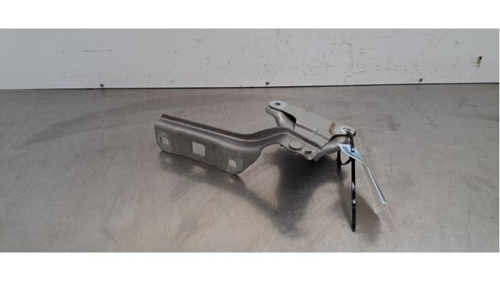 Charnière capot Peugeot 308