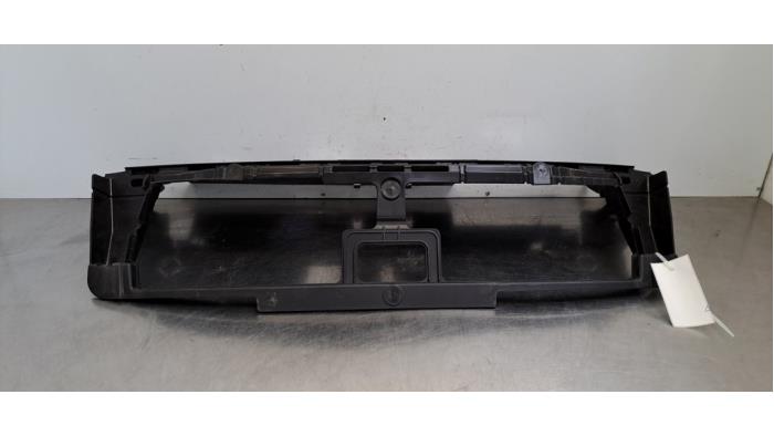 Panneau avant Peugeot 308