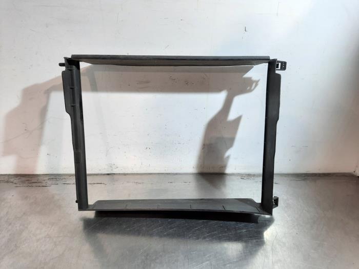 Guidage d'air Renault Express