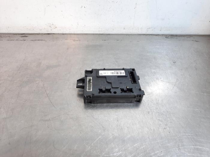 Ordinateur contrôle fonctionnel Renault Express