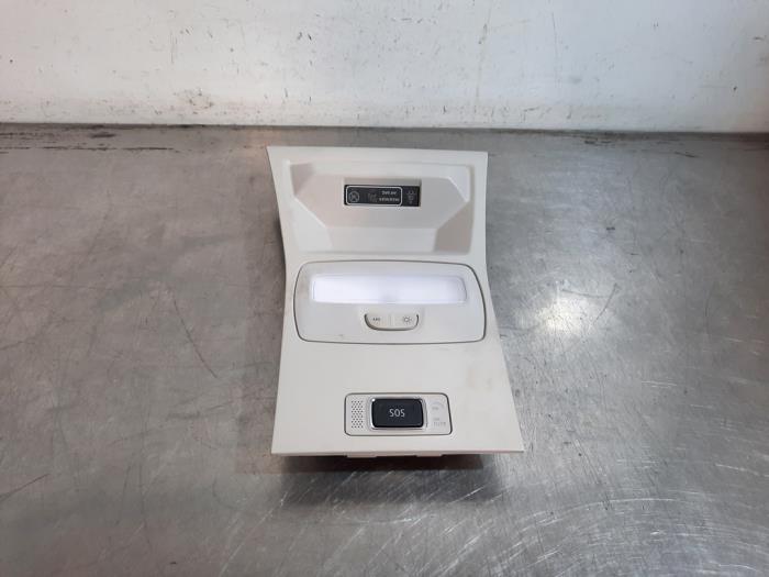 Eclairage intérieur avant Renault Express