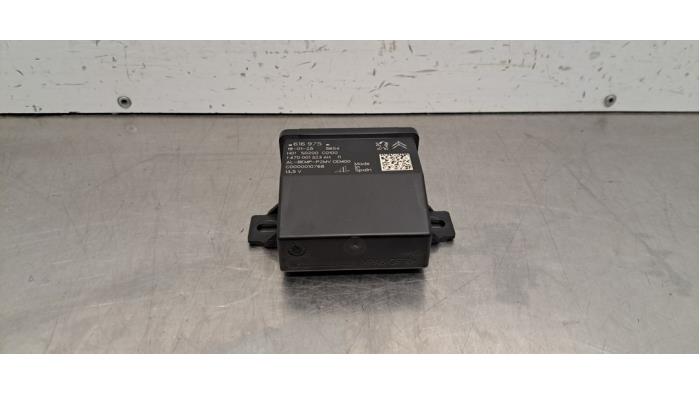 Ordinateur éclairage Peugeot 2008