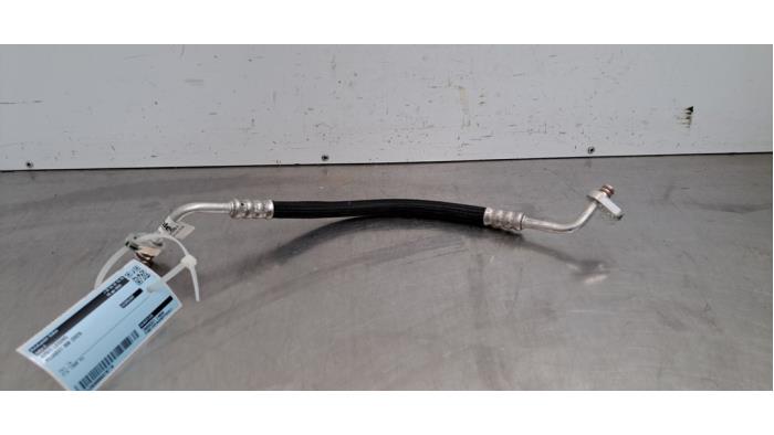 Tuyau clim Peugeot 308