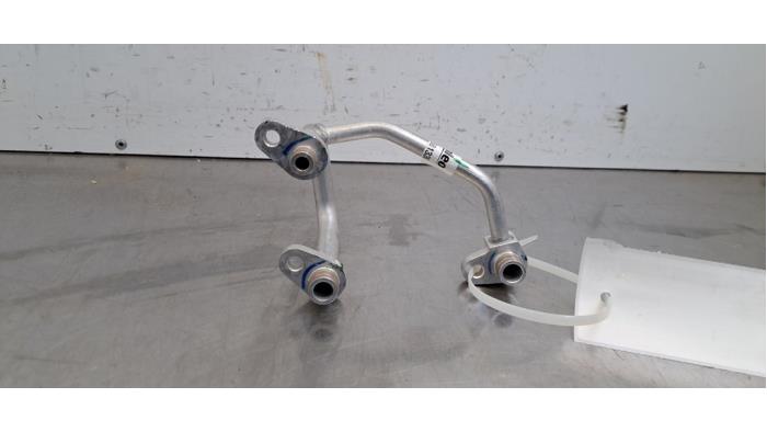 Tuyau clim Peugeot 308