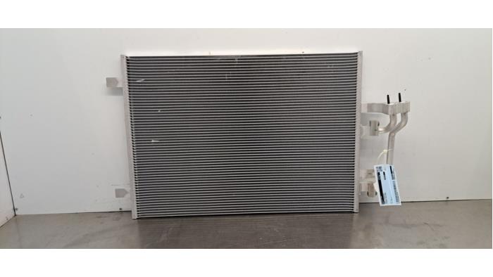 Condensateur clim Peugeot 308