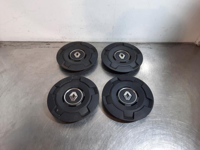 Ensemble enjoliveur Renault Express