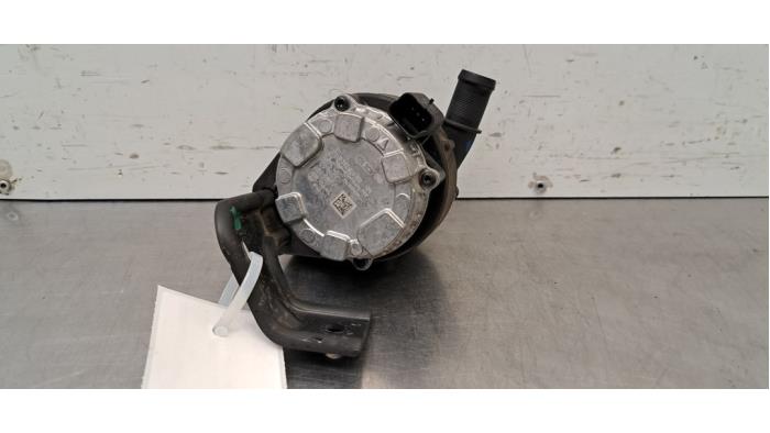 Pompe à eau supplémentaire Renault Trafic