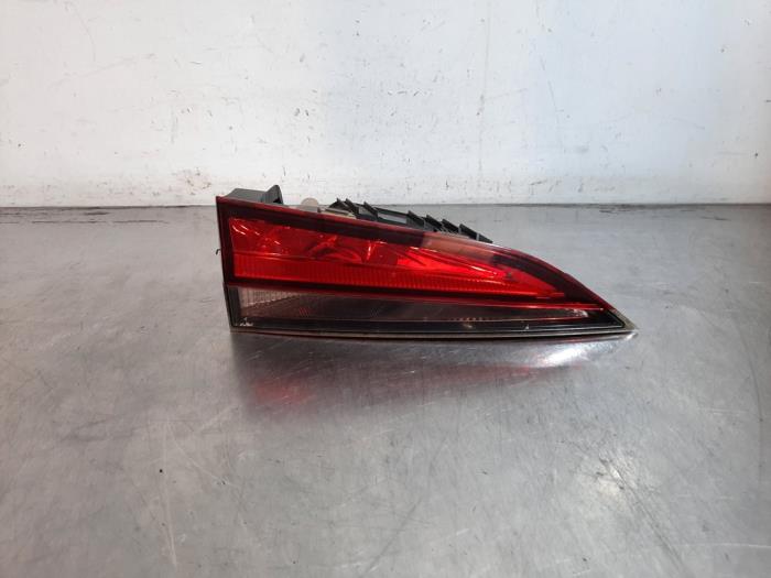 Feu arrière gauche Skoda Scala