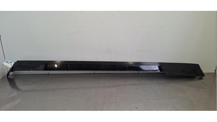 Bande décorative Mercedes Vito