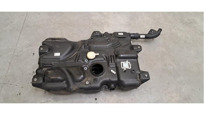 Réservoir de carburant Renault Trafic