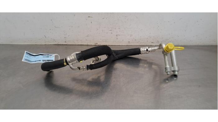 Tuyau clim Tesla Model 3