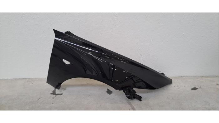 Aile avant droite Tesla Model 3