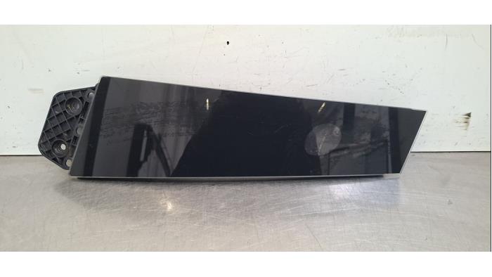 Bande décorative Tesla Model 3