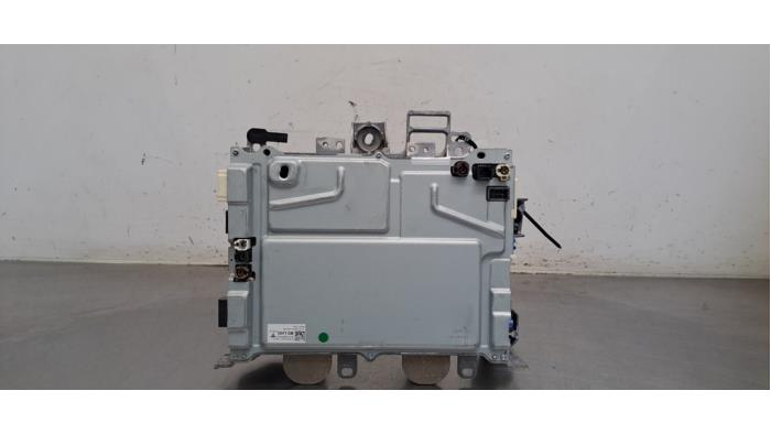 Chargeur embarqué Tesla Model 3