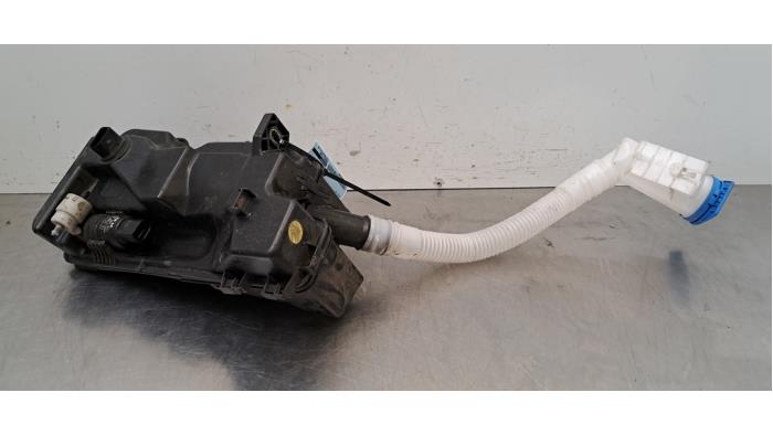 Réservoir lave-glace avant Volkswagen ID.3