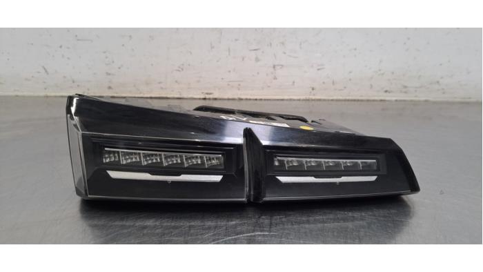 Feu arrière gauche Peugeot 308