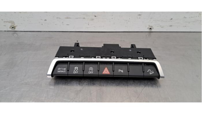 Commutateur éclairage d'urgence Audi Q3