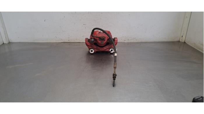 Etrier de frein (pince) avant droit Jaguar F-Pace