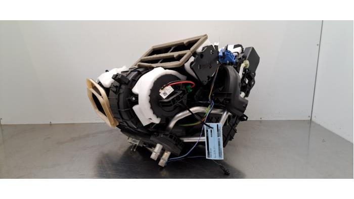 Boîtier chauffage Peugeot 508