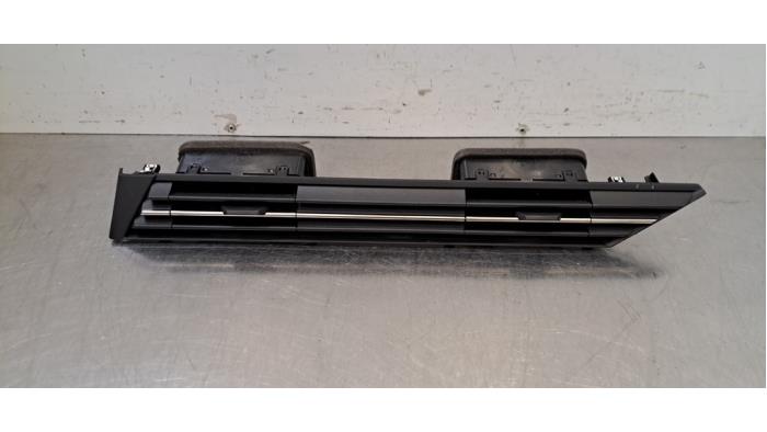 Grille aération tableau de bord Opel Astra