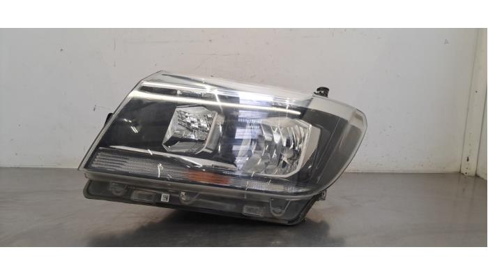 Phare gauche MAN TGE