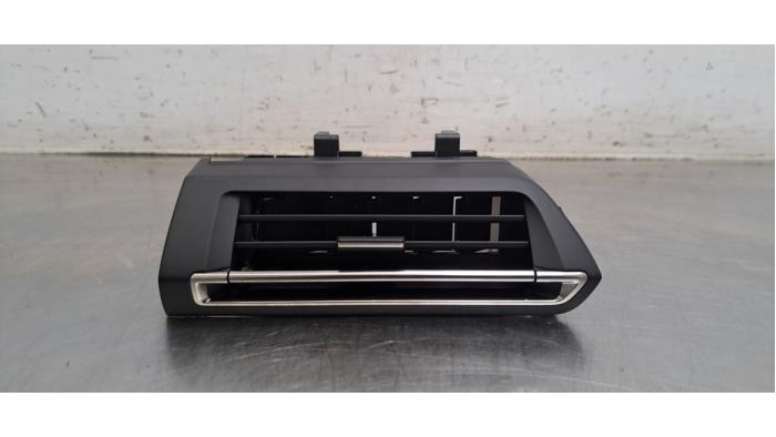 Grille aération tableau de bord Peugeot 508