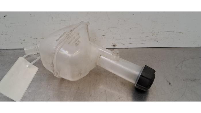 Réservoir d'expansion Dacia Duster