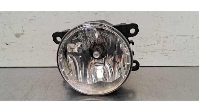 Feu antibrouillard avant gauche Dacia Duster