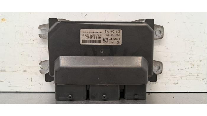 Ordinateur gestion moteur Dacia Duster