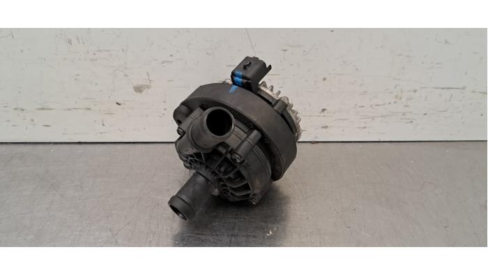 Pompe à eau supplémentaire Dacia Duster