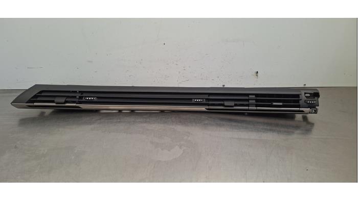 Grille aération tableau de bord Peugeot 308