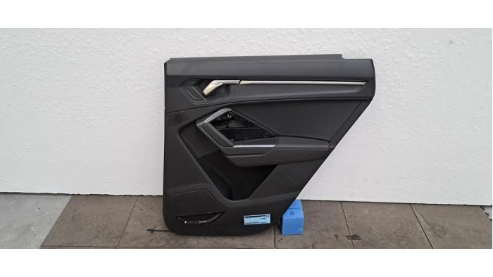 Revêtement portière 4portes arrière droite Audi Q3