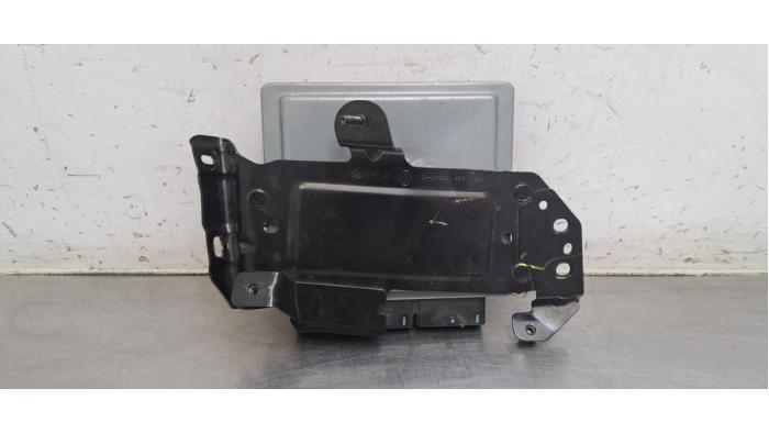 Ordinateur gestion moteur Dacia Jogger