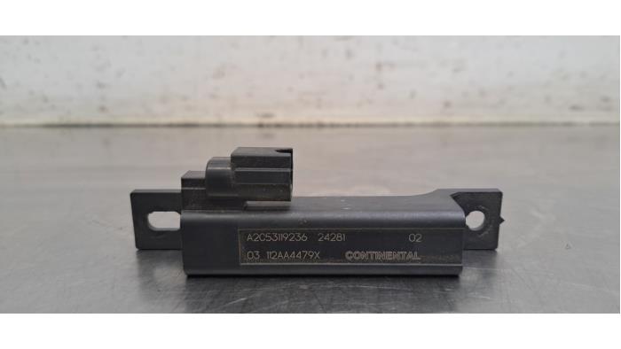 Entrée sans clé - Antenne Dacia Jogger