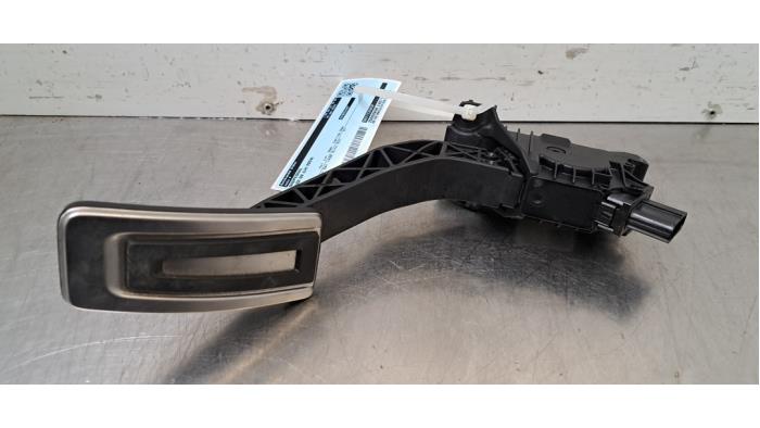 Pédale d'accélérateur Audi Q3