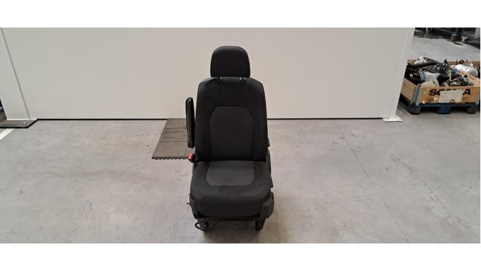 Siège gauche MAN TGE