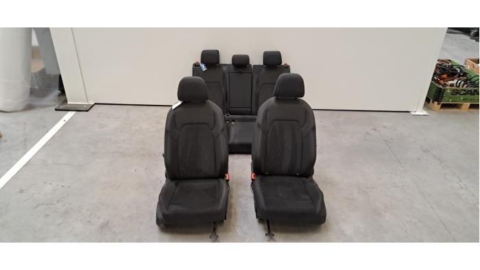 Kit revêtement (complet) Volkswagen Golf