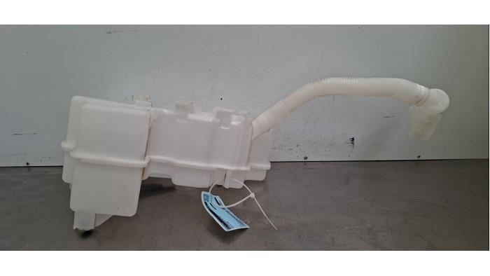 Réservoir lave-glace avant Audi Q4
