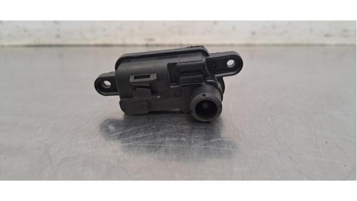 Moteur de verrouillage clapet réservoir Audi Q4