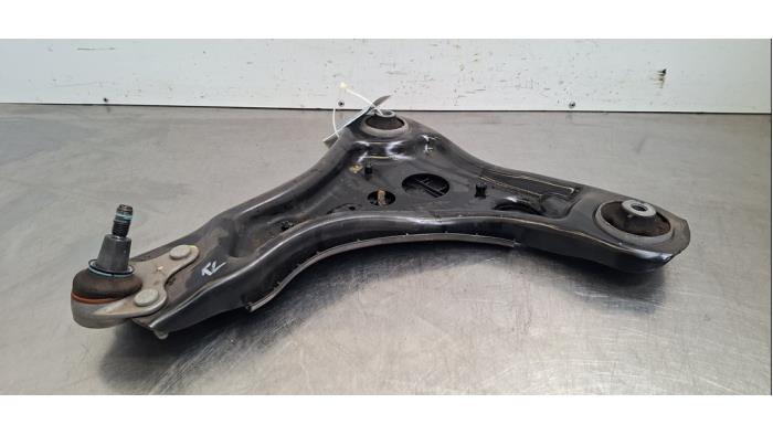 Bras de suspension avant droit Audi Q4