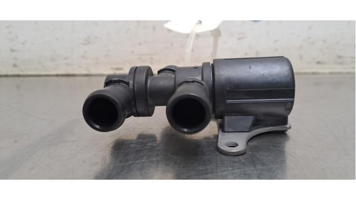 Robinet chauffage électrique Audi Q4