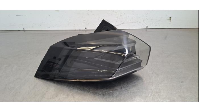 Feu arrière gauche Peugeot 2008