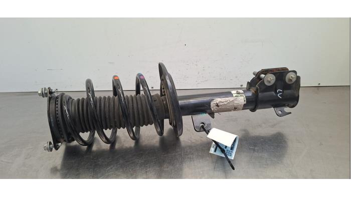 Amortisseur avant gauche Peugeot 2008