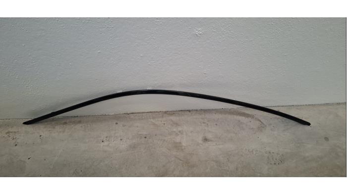 Montant de toit gauche BMW 4-Série