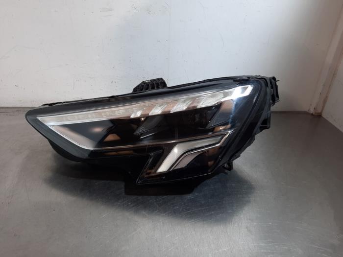Phare gauche Audi A3
