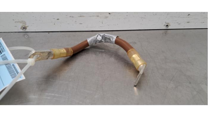 Borne de batterie Audi Q8