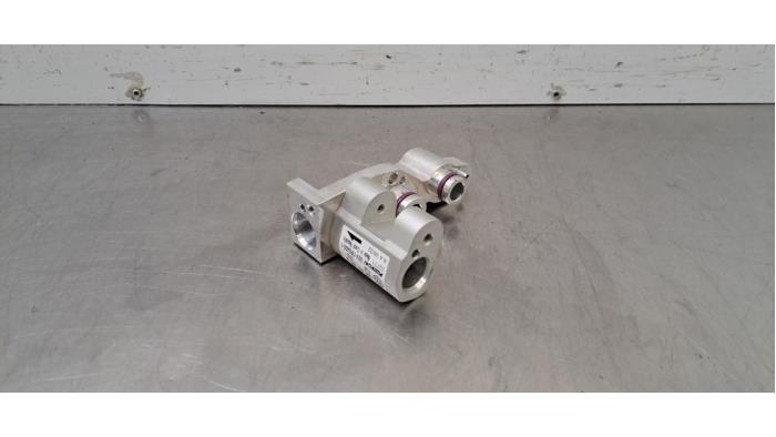 Valve d'expansion clim Audi Q8