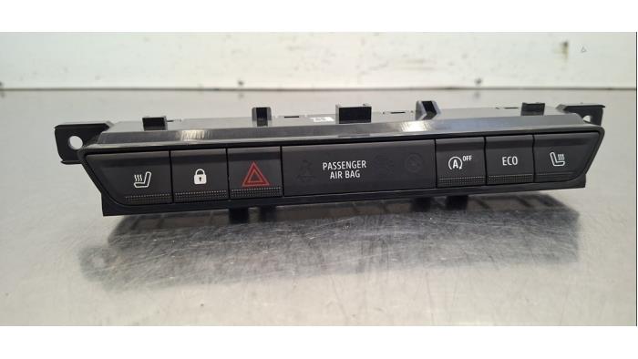 Commutateur éclairage d'urgence Dacia Jogger