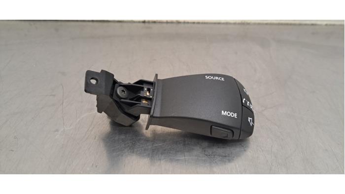 Commutateur (divers) Dacia Jogger